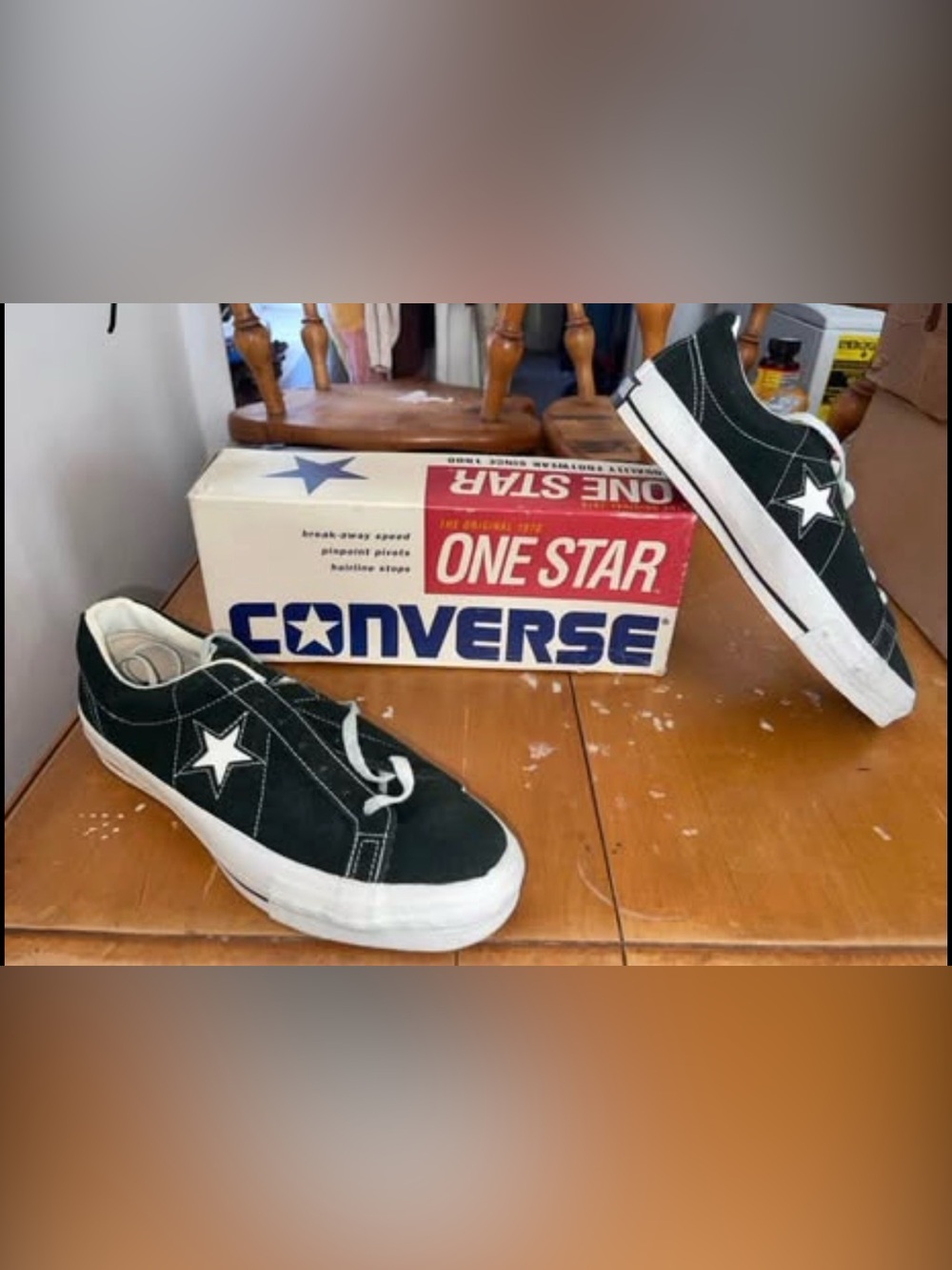 NIB Vintage Converse Sneakers in Original Box One Star • Unisex Size 10